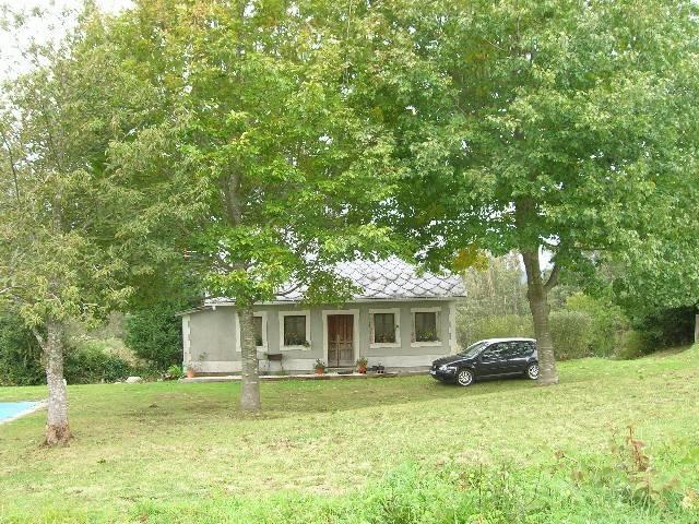 Casa chalet en Venta en Neda