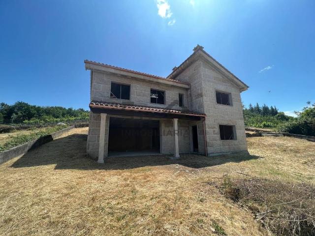 Casa chalet en Venta en Nogueira de Ramuín