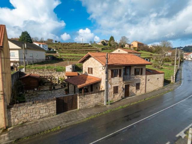 Casa chalet en Venta en Noia