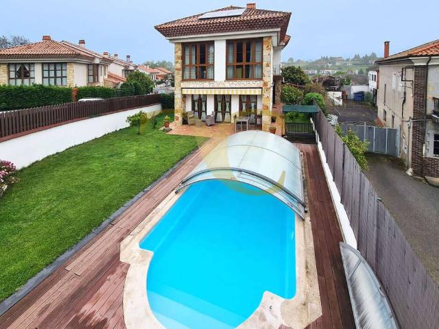 Casa chalet en Venta en Noreña
