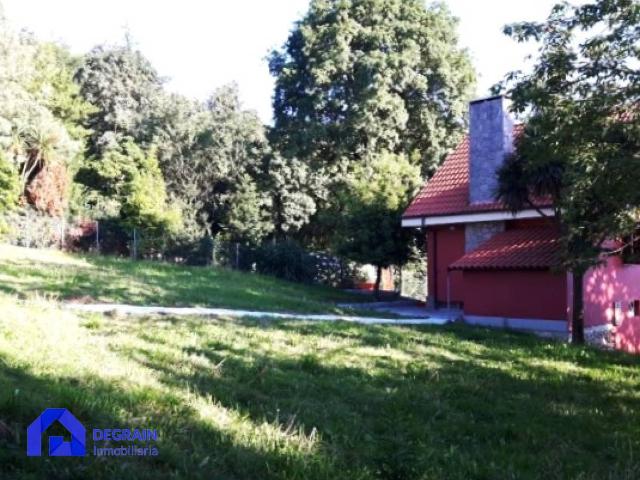 Casa chalet en Venta en Noreña