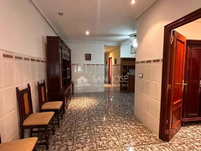 Casa chalet en Venta en Novelda