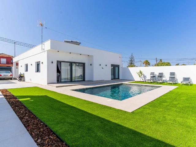 Casa chalet en Venta en Núcleo urbano