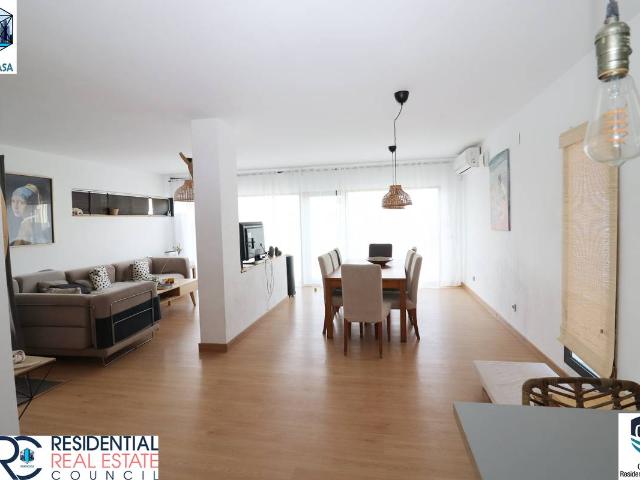 Casa chalet en Venta en Núcleo urbano