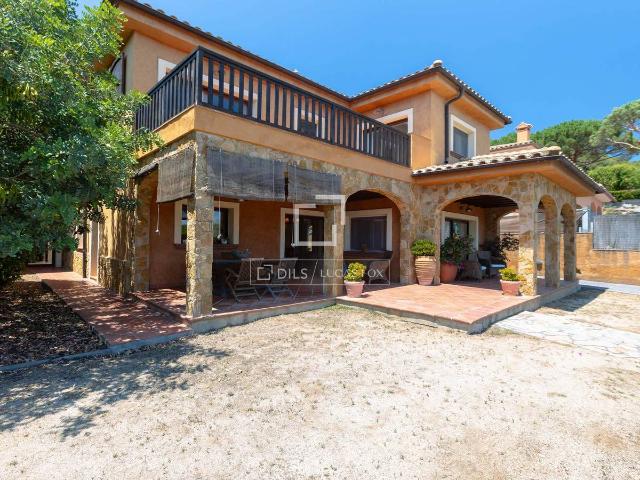 Casa chalet en Venta en Nucli Urbà