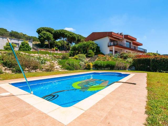 Casa chalet en Venta en Nucli Urbà