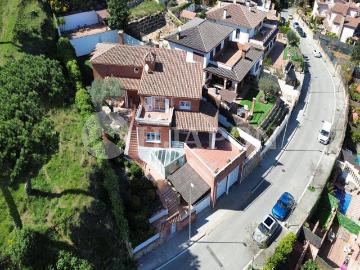 Casa chalet en Venta en Nucli Urbà