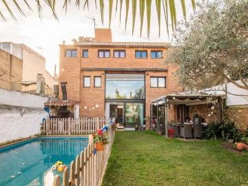 Casa chalet en Venta en Nucli Urbà