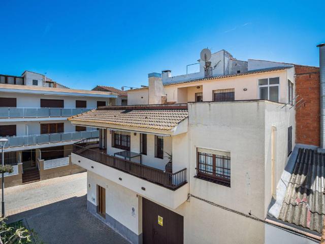 Casa chalet en Venta en Nucli Antic
