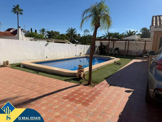 Casa chalet en Venta en Nueva Torrevieja