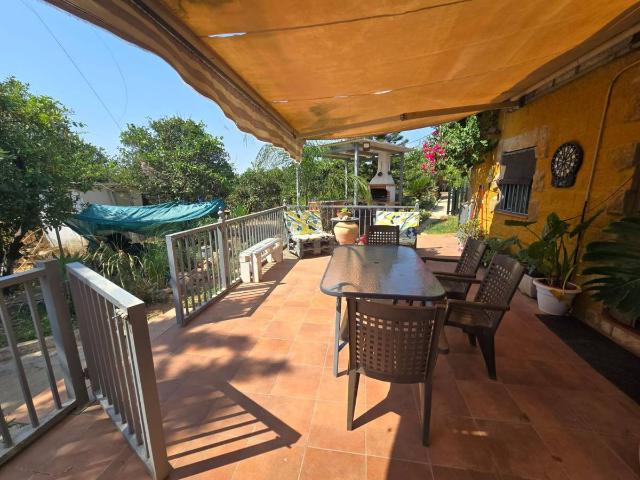 Casa chalet en Venta en Nueva Alcalá