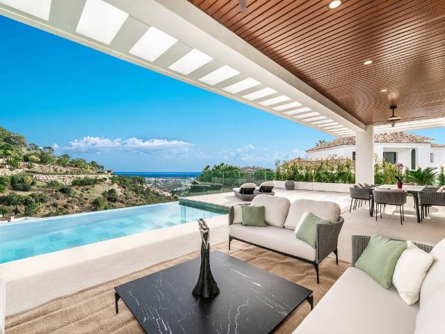 Casa chalet en Venta en Nueva Andalucía