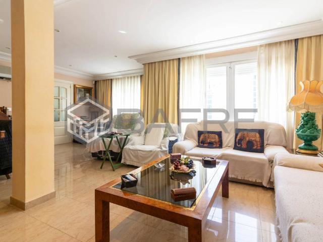 Casa chalet en Venta en Nueva España