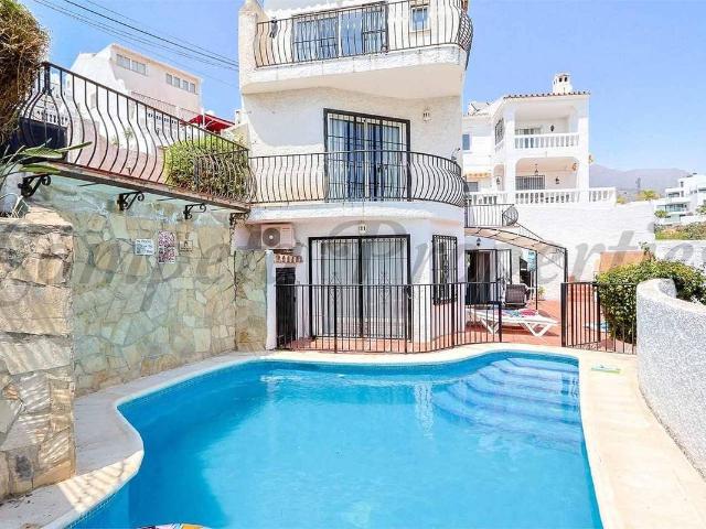 Casa chalet en Venta en Nueva Nerja