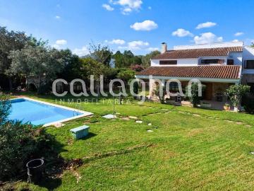 Casa chalet en Venta en Nueva Santa Barbara Cruz de Gracia
