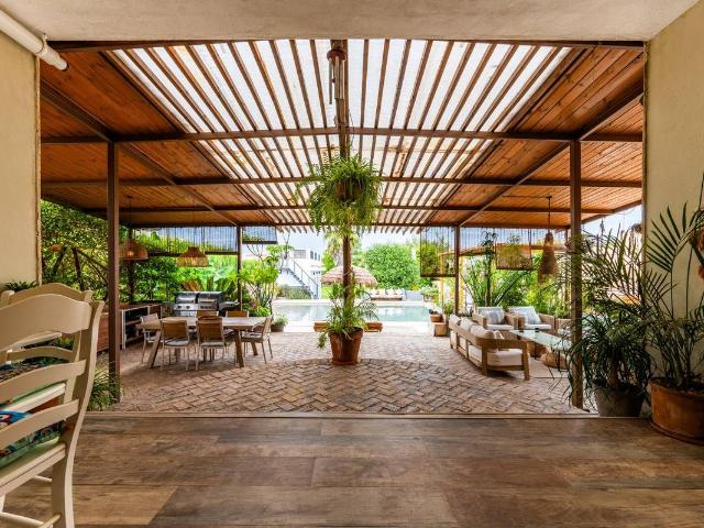 Casa chalet en Venta en Nuevo Bulevar