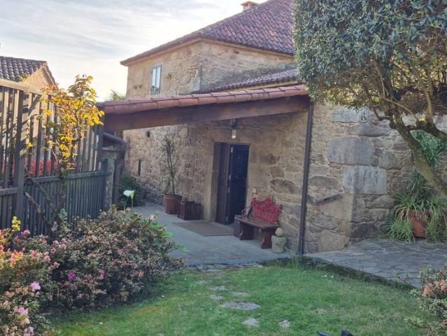 Casa chalet en Venta en O Milladoiro