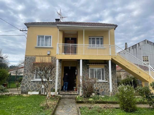 Casa chalet en Venta en O Carballiño