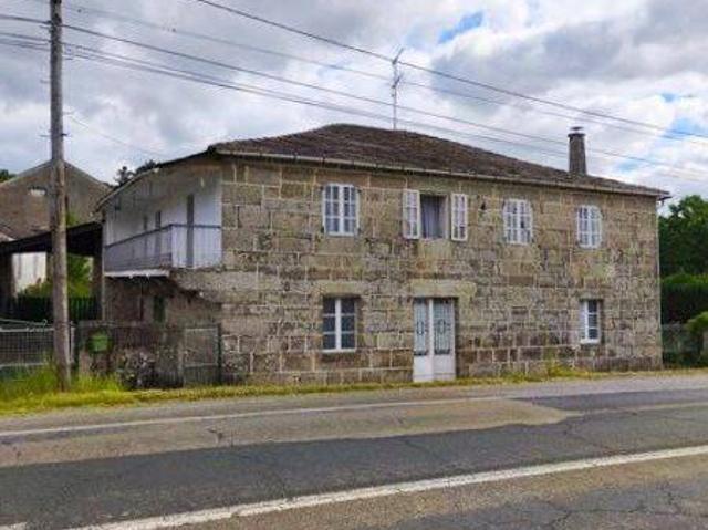 Casa chalet en Venta en O Corgo