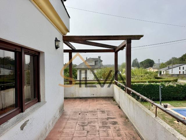 Casa chalet en Venta en O Corgo