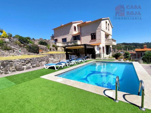 Casa chalet en Venta en O Hío