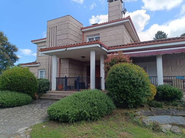 Casa chalet en Venta en O Pereiro de Aguiar