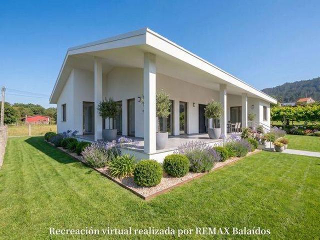 Casa chalet en Venta en O Porriño