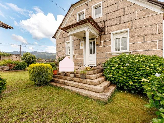 Casa chalet en Venta en O Porriño
