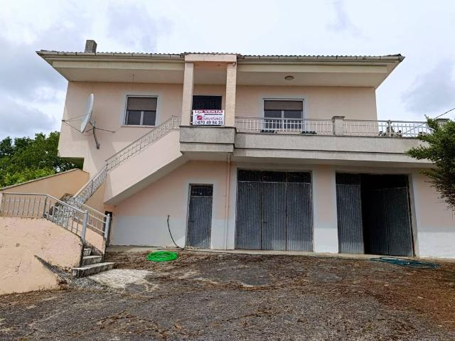 Casa chalet en Venta en O Saviñao