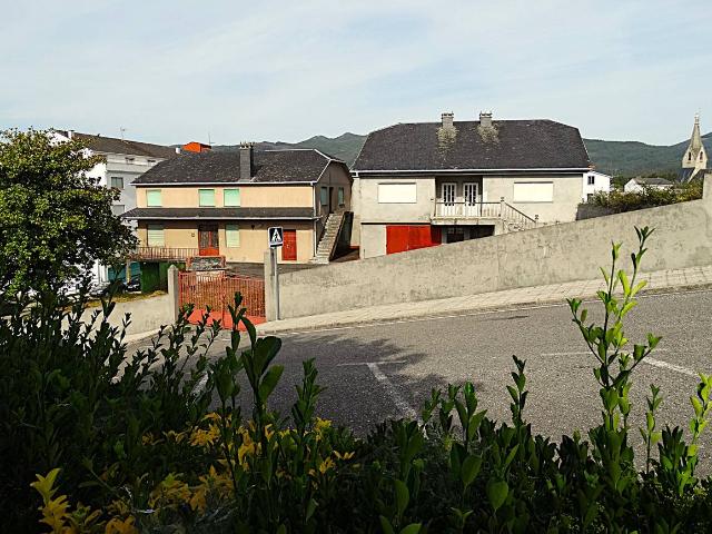 Casa chalet en Venta en O Valadouro