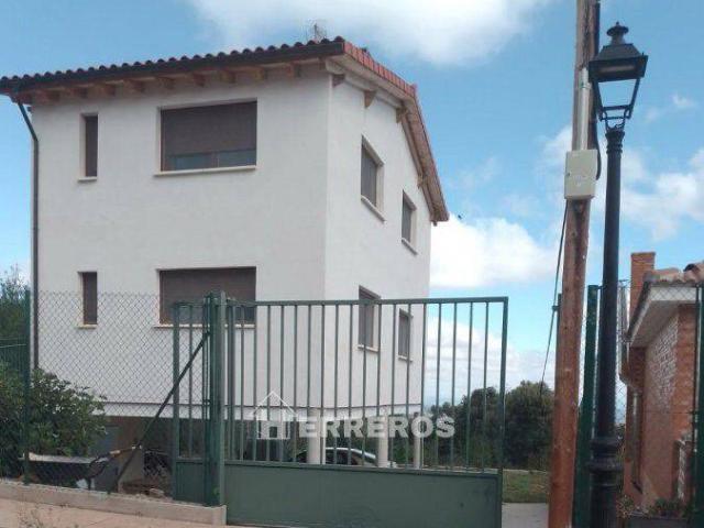 Casa chalet en Venta en Ocón