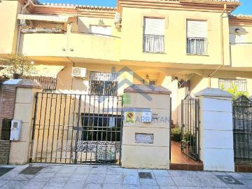 Casa chalet en Venta en Ogíjares