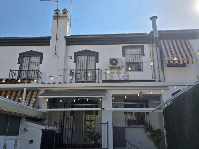Casa chalet en Venta en Ogíjares