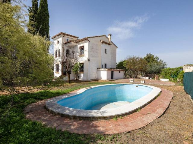 Casa chalet en Venta en Ogíjares
