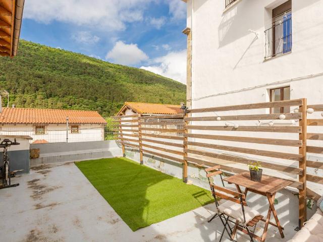 Casa chalet en Venta en Odieta