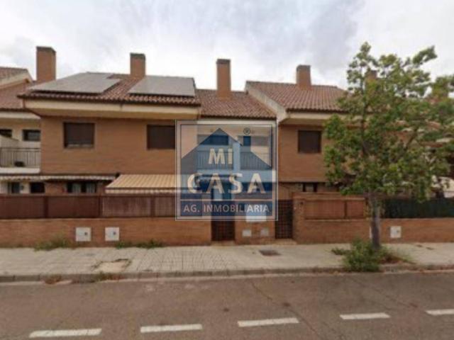 Casa chalet en Venta en Oeste