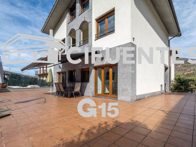 Casa chalet en Venta en Oiartzun