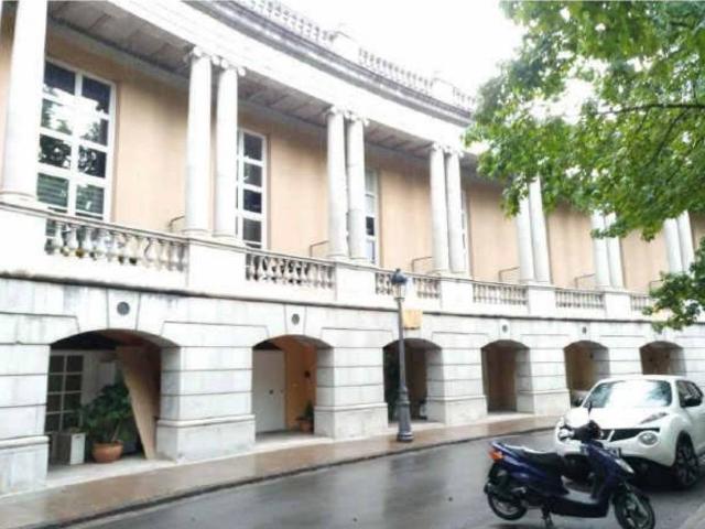 Casa adosada en Venta en Olot