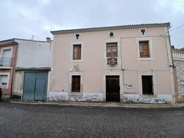 Casa chalet en Venta en Olombrada