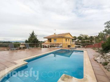 Casa chalet en Venta en Olèrdola