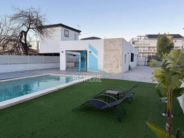 Casa chalet en Venta en Oliva Playa
