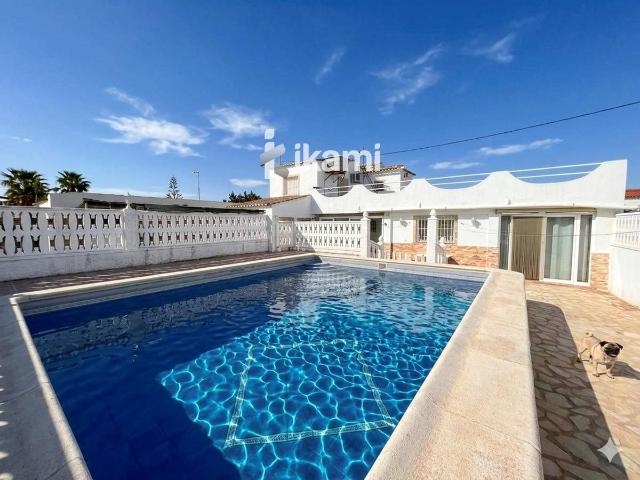 Casa chalet en Venta en Oliva Playa