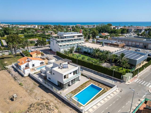 Casa chalet en Venta en Oliva Playa