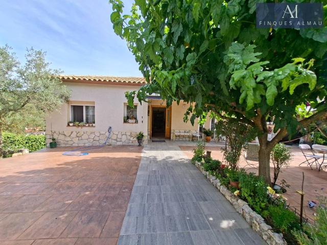 Casa chalet en Venta en Olivella