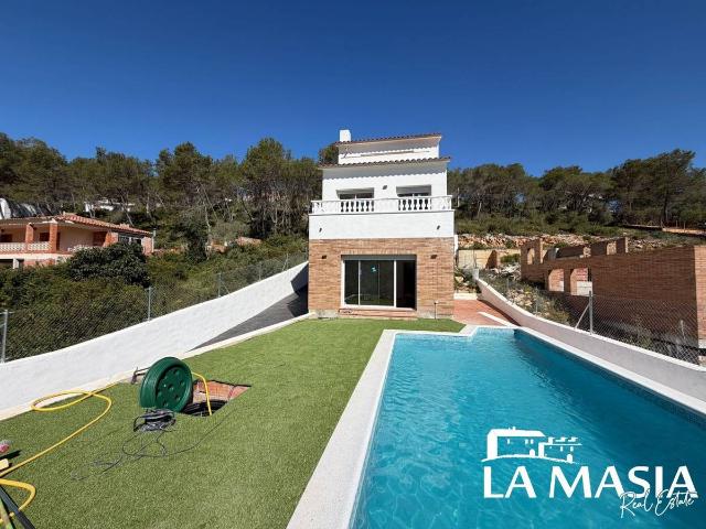 Casa chalet en Venta en Olivella