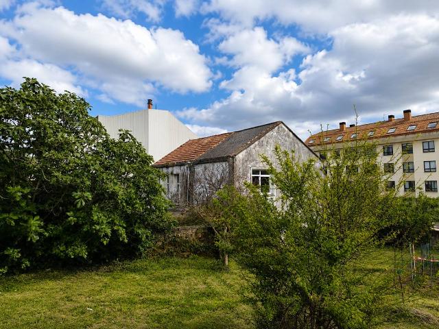 Casa chalet en Venta en Oseiro