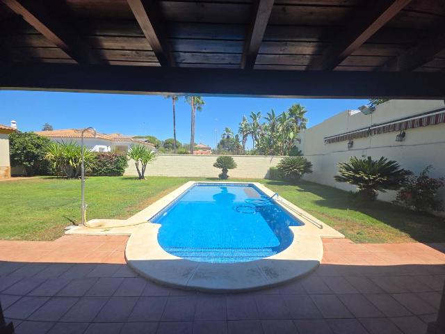 Casa chalet en Venta en Oromana