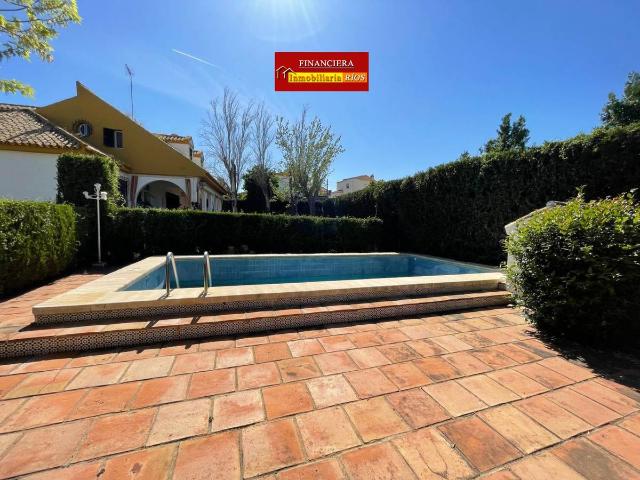 Casa chalet en Venta en Oromana