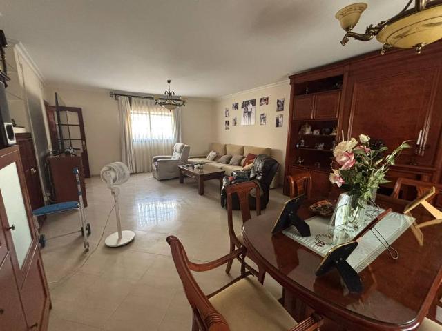 Casa chalet en Venta en Oromana