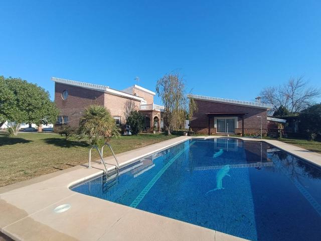 Casa chalet en Venta en Oromana